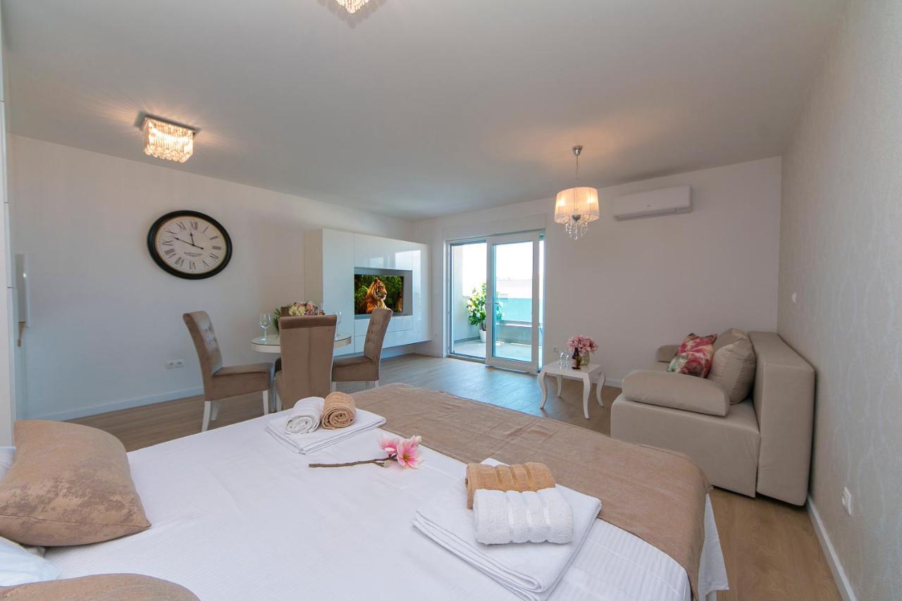 Apartman Sunshine Makarska Bagian luar foto